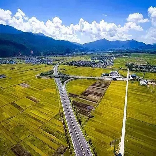 自驾游云南最美高速公路